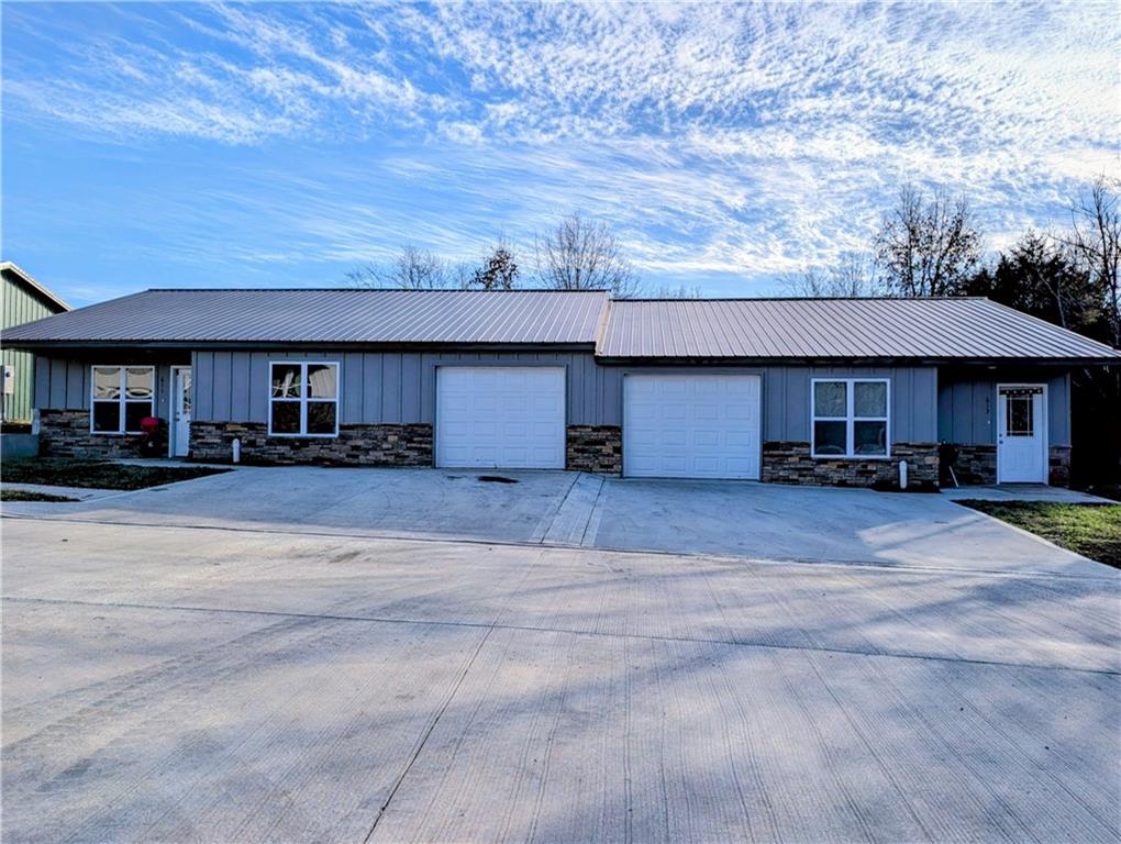 Listing Photo MLS #HMS2596937