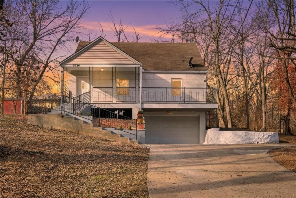 Listing Photo MLS #HMS2597158