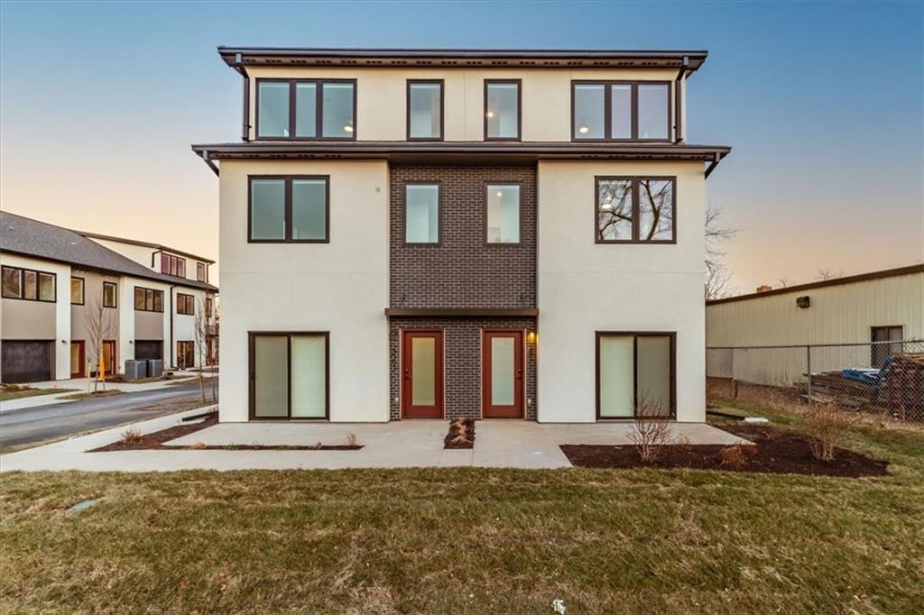 Listing Photo MLS #HMS2597217