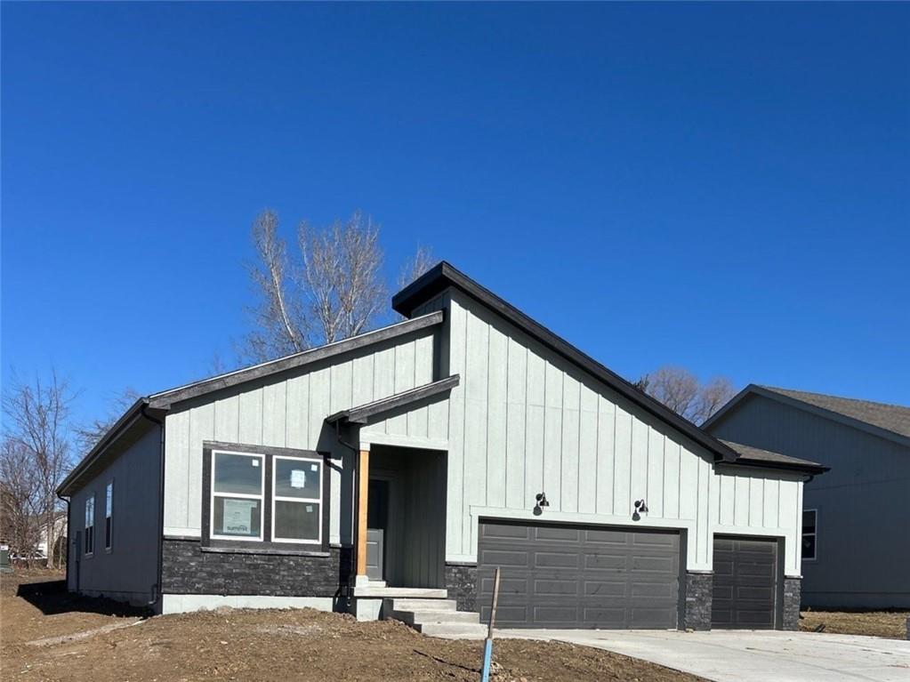 Listing Photo MLS #HMS2597270