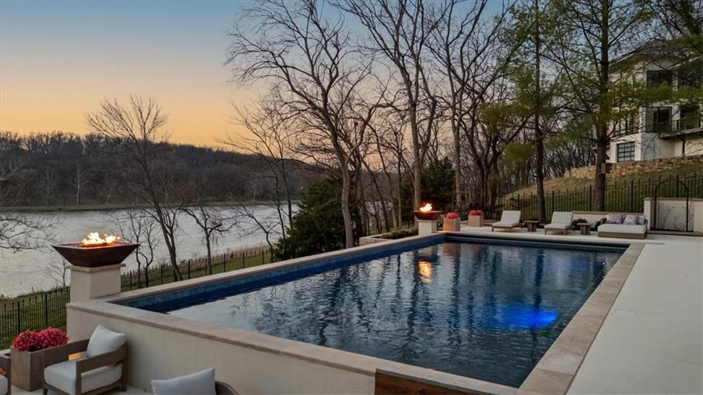 Listing Photo MLS #HMS2597814