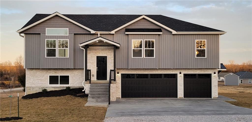 Listing Photo MLS #HMS2598433