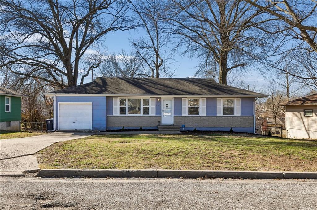 Listing Photo MLS #HMS2600633