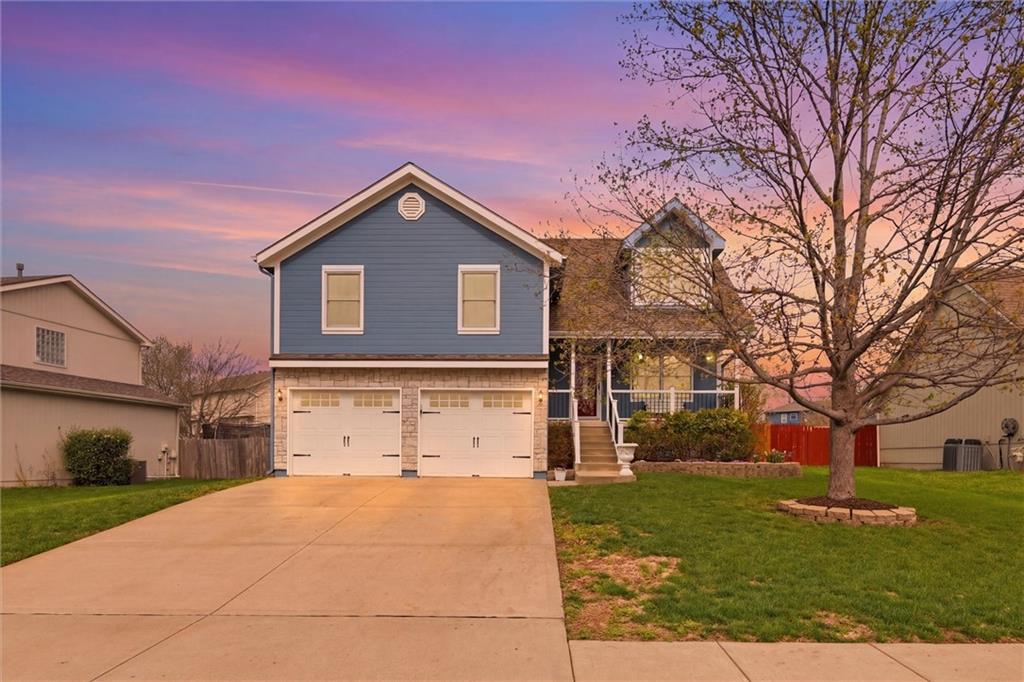 Listing Photo MLS #HMS2602530