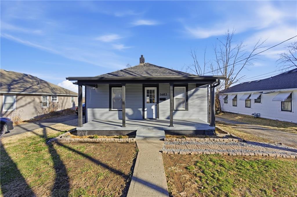 Listing Photo MLS #HMS2602645