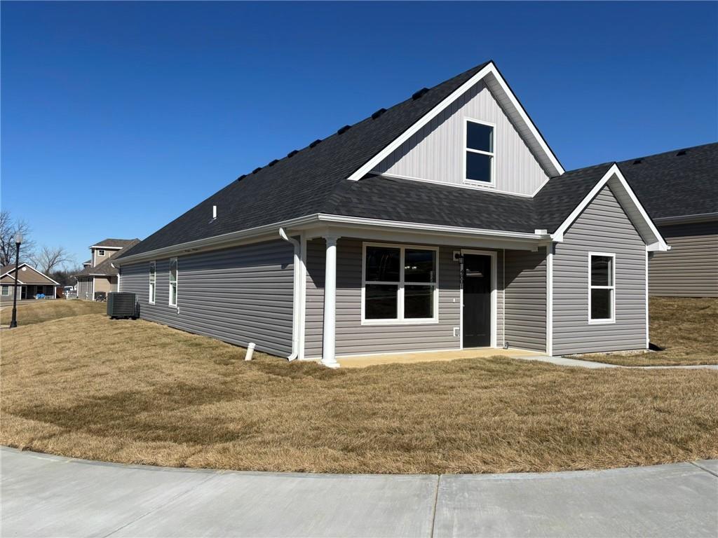 Listing Photo MLS #HMS2603129