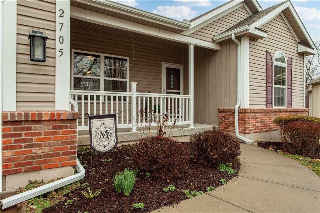 Listing Photo MLS #HMS2603453