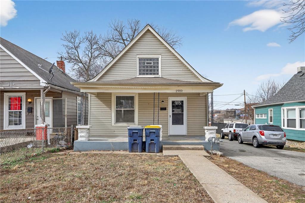 Listing Photo MLS #HMS2603555