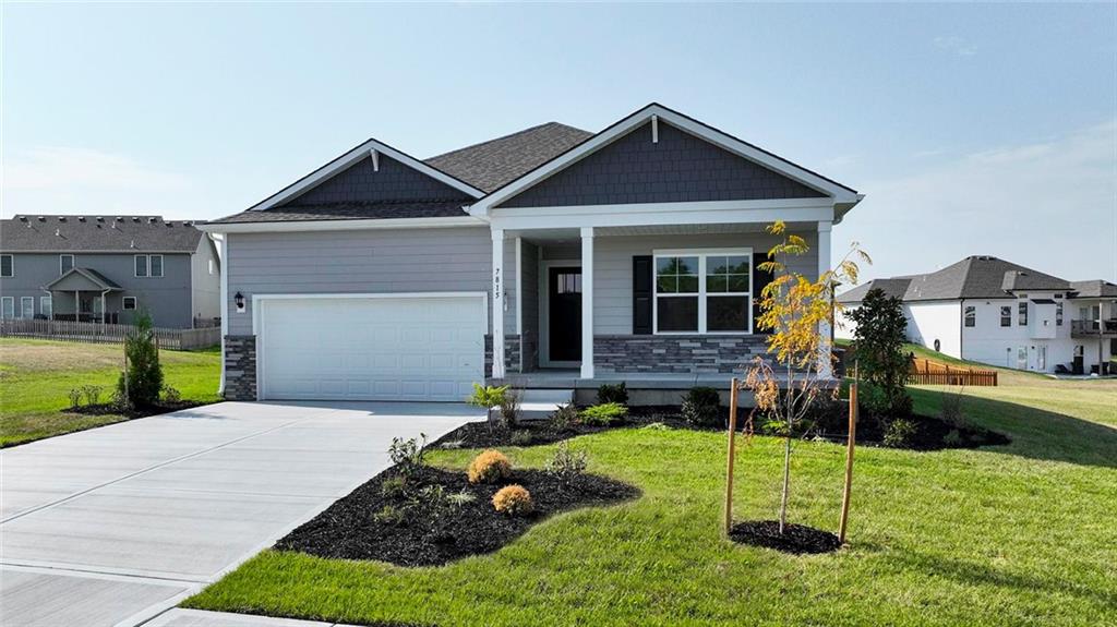 Listing Photo MLS #HMS2603907