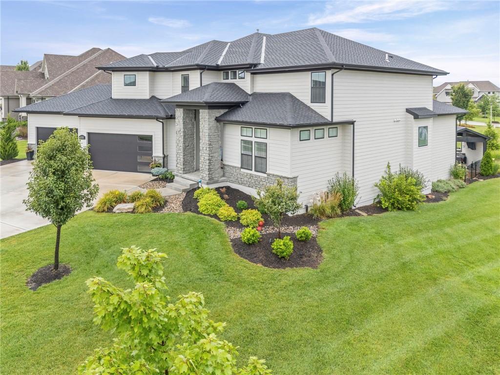 Listing Photo MLS #HMS2604044