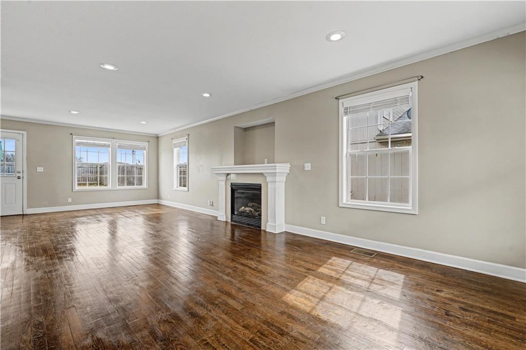 Listing Photo MLS #HMS2604144