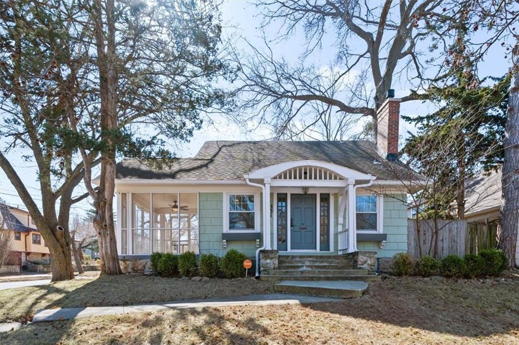 Listing Photo MLS #HMS2604380