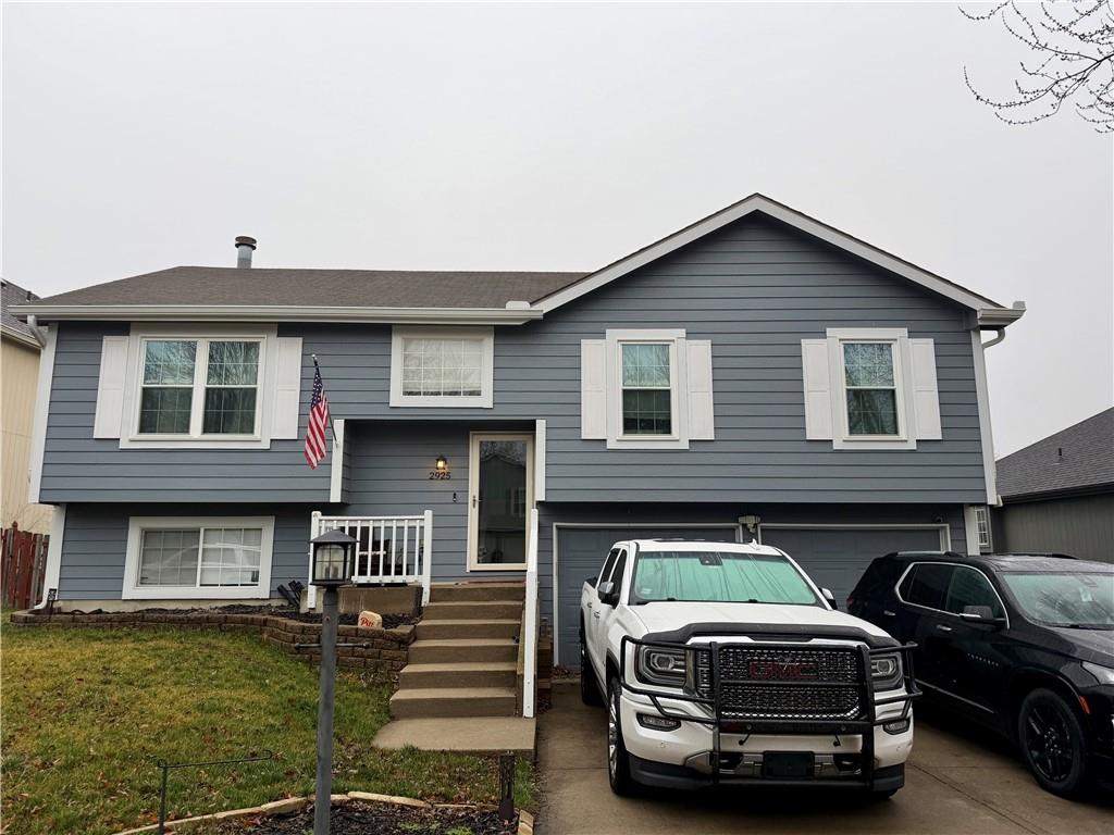 Listing Photo MLS #HMS2604657