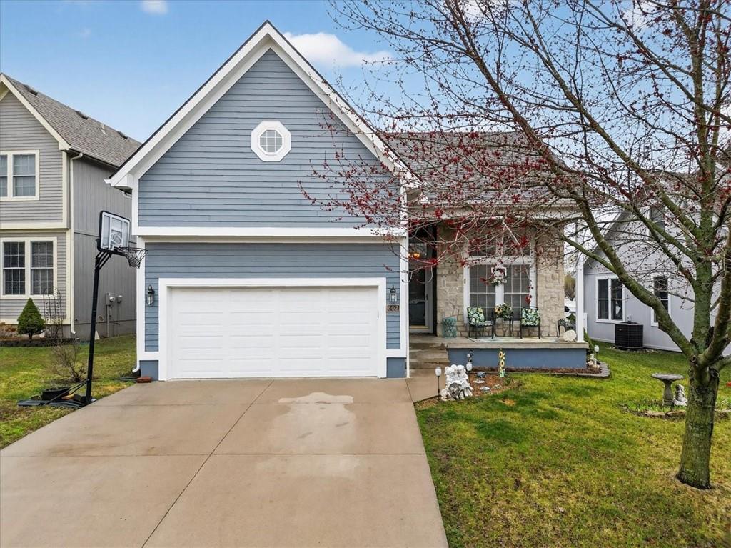 Listing Photo MLS #HMS2604662