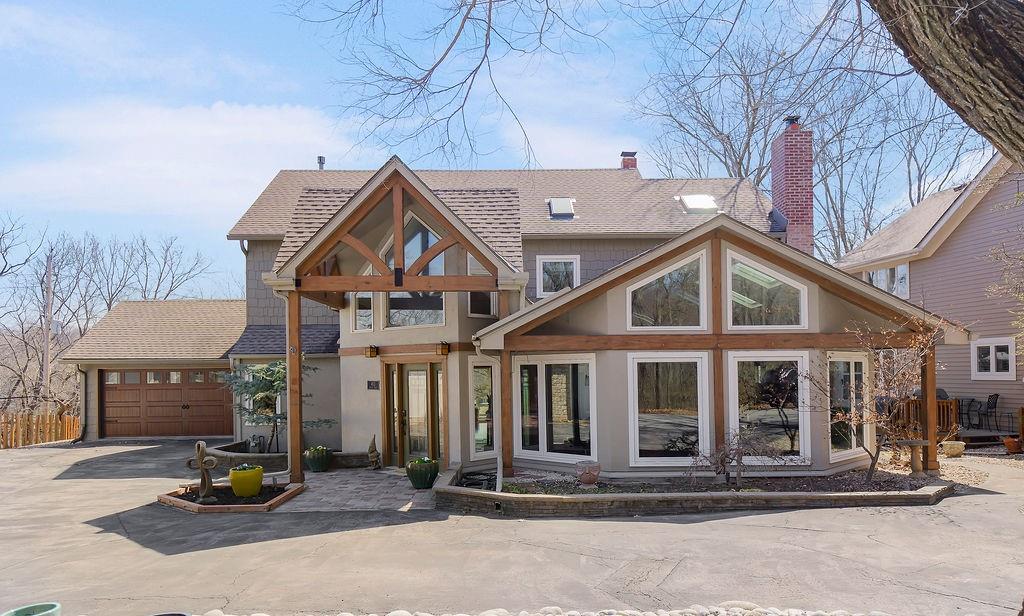 Listing Photo MLS #HMS2606399