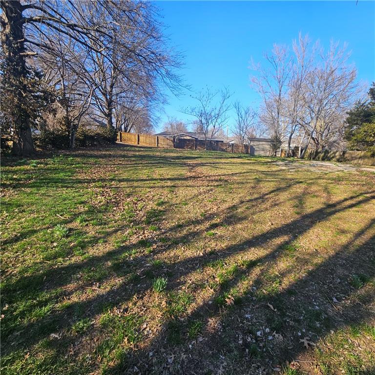 Listing Photo MLS #HMS2606665