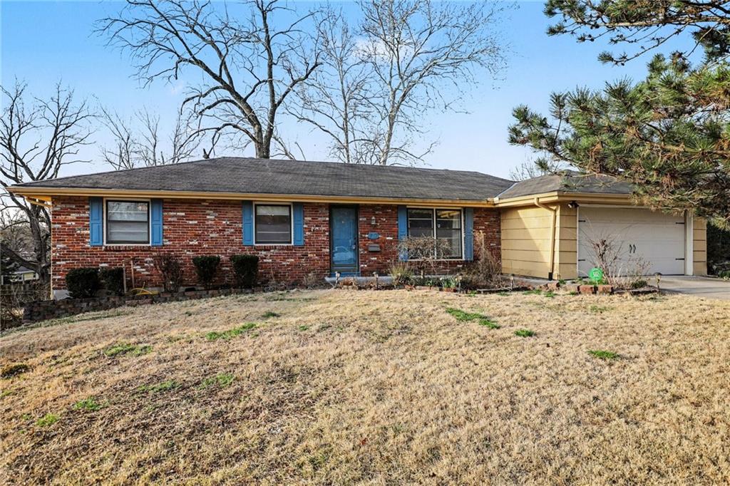 Listing Photo MLS #HMS2607148