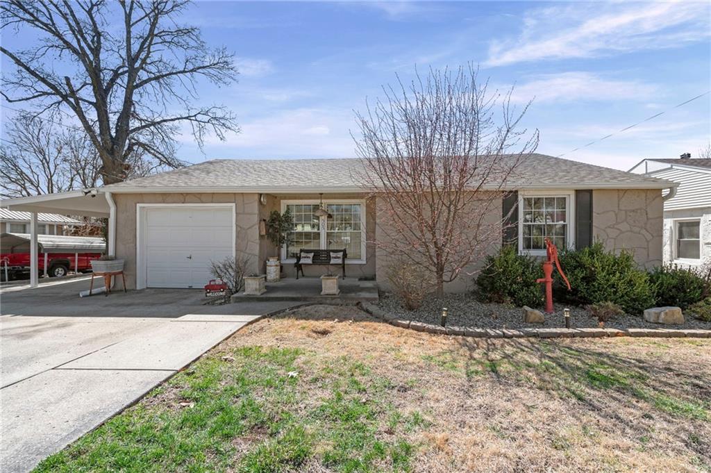 Listing Photo MLS #HMS2607381