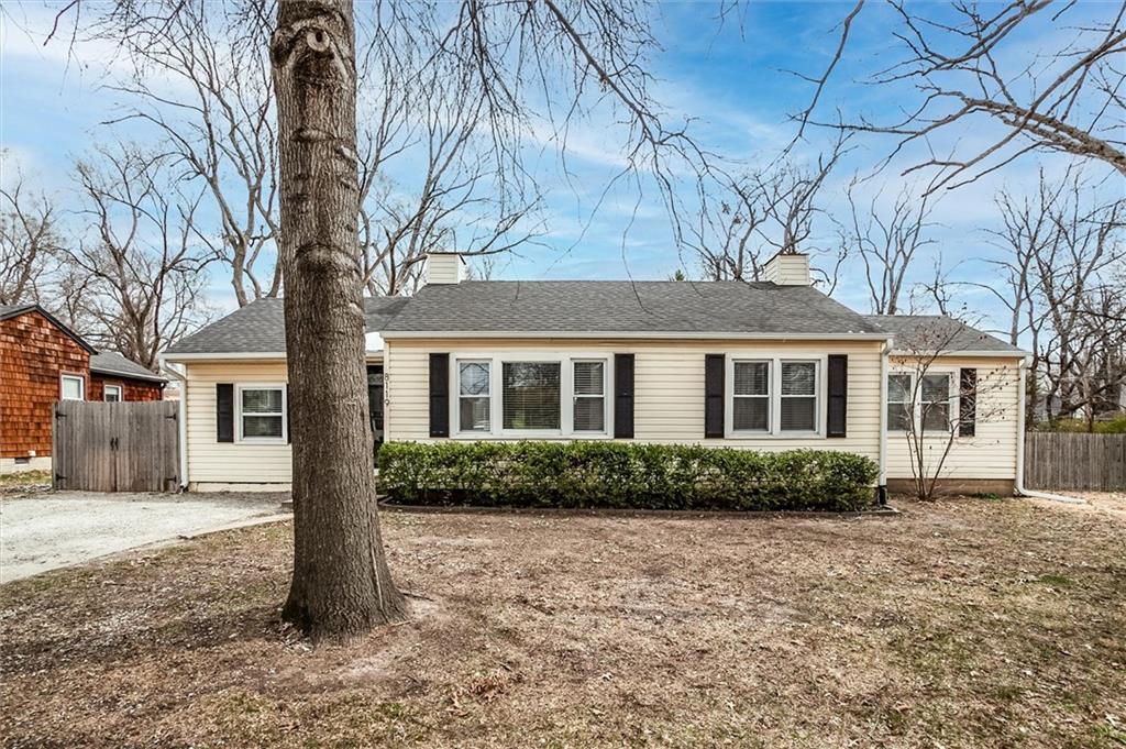 Listing Photo MLS #HMS2607389