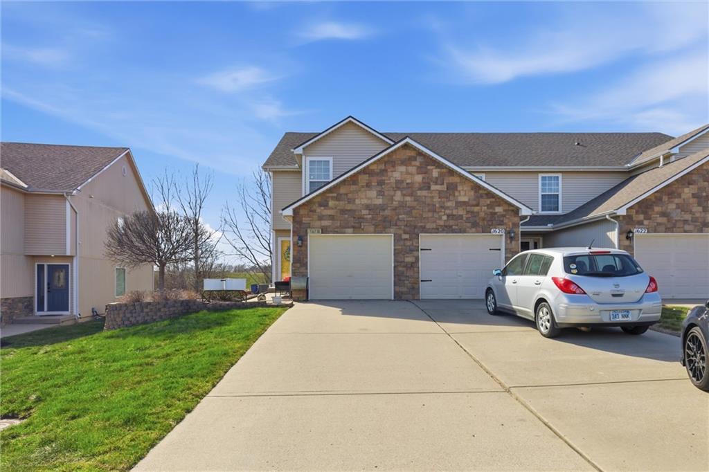 Listing Photo MLS #HMS2607827