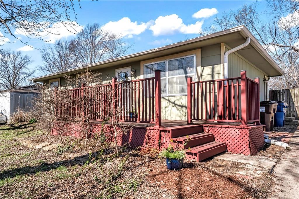 Listing Photo MLS #HMS2608004