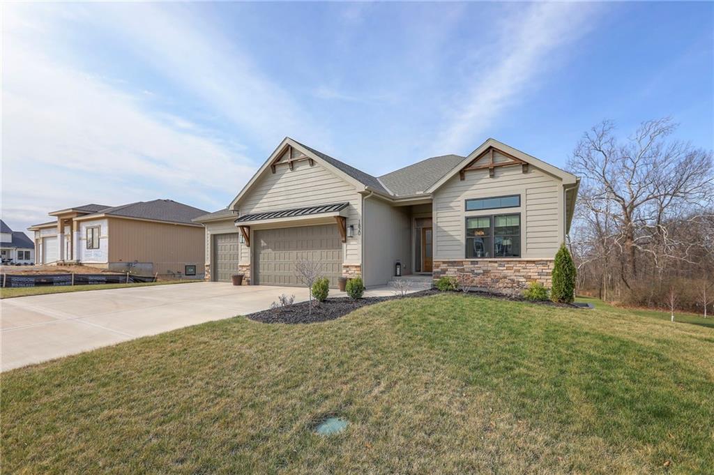 Listing Photo MLS #HMS2608403