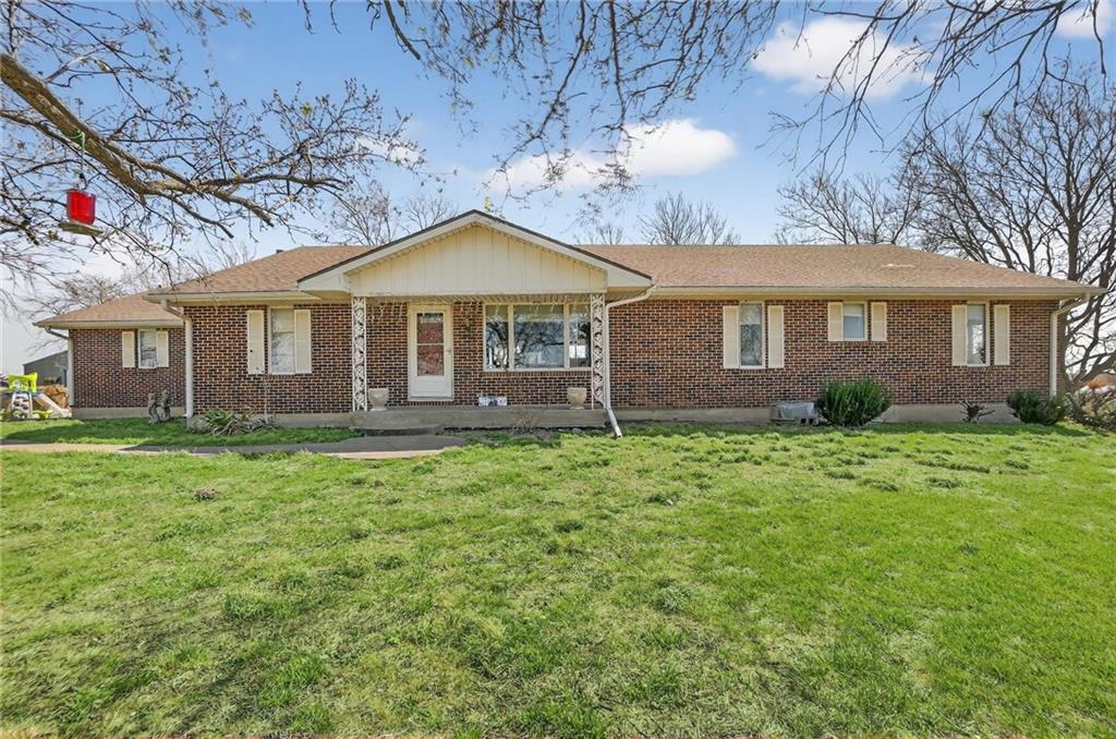 Listing Photo MLS #HMS2608553