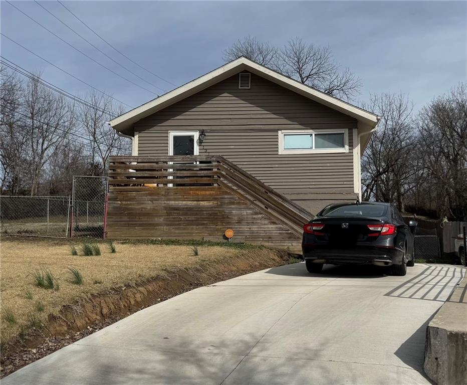 Listing Photo MLS #HMS2609106