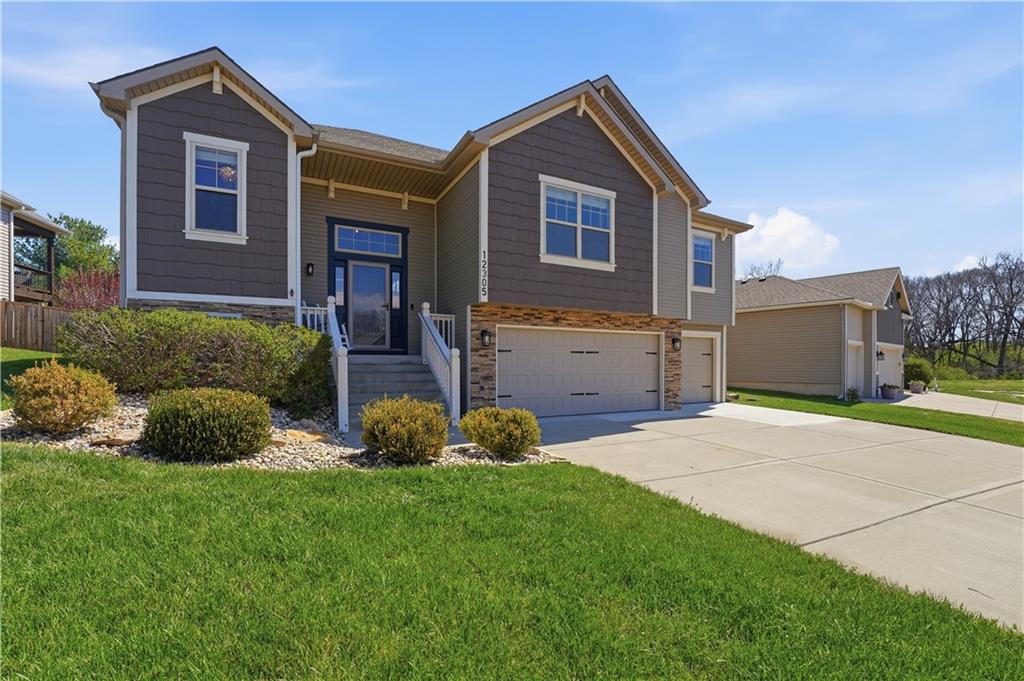 Listing Photo MLS #HMS2609434