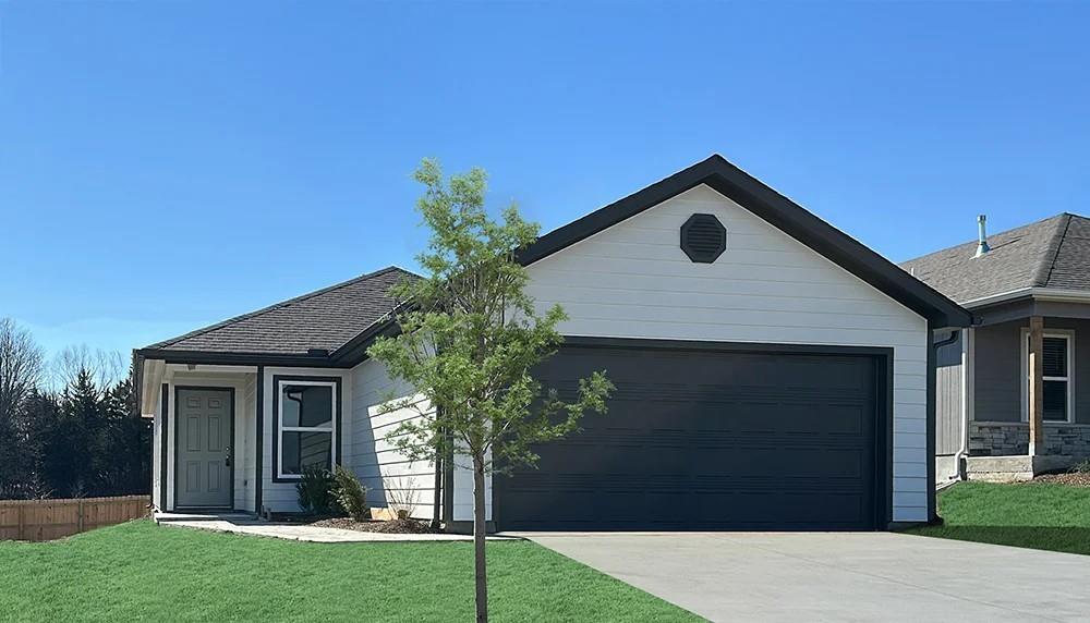 Listing Photo MLS #HMS2609515