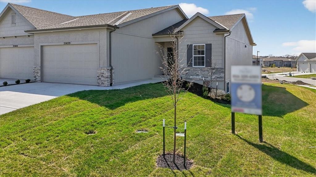 Listing Photo MLS #HMS2609517