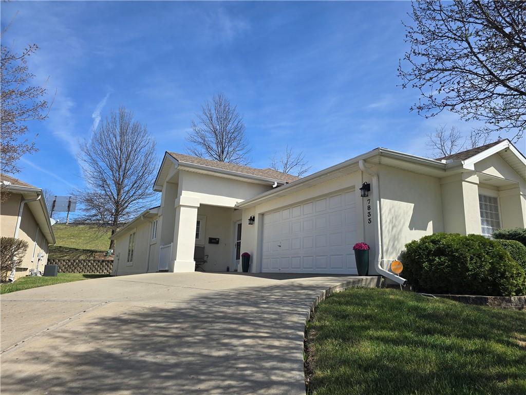 Listing Photo MLS #HMS2609623