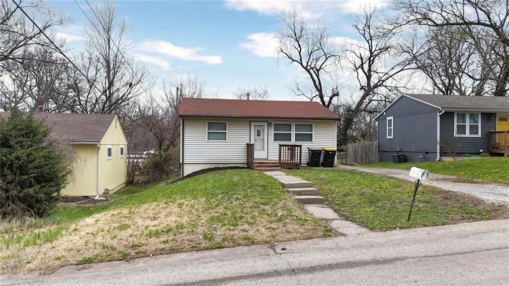 Listing Photo MLS #HMS2609661