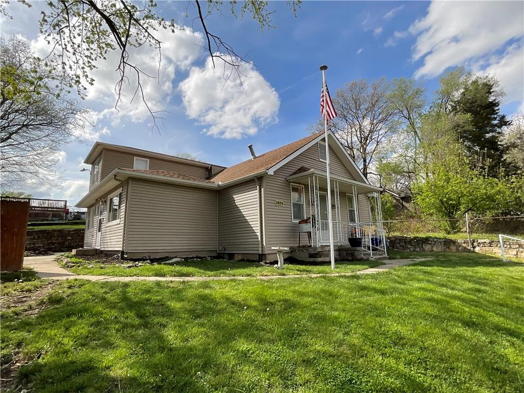 Listing Photo MLS #HMS2610038