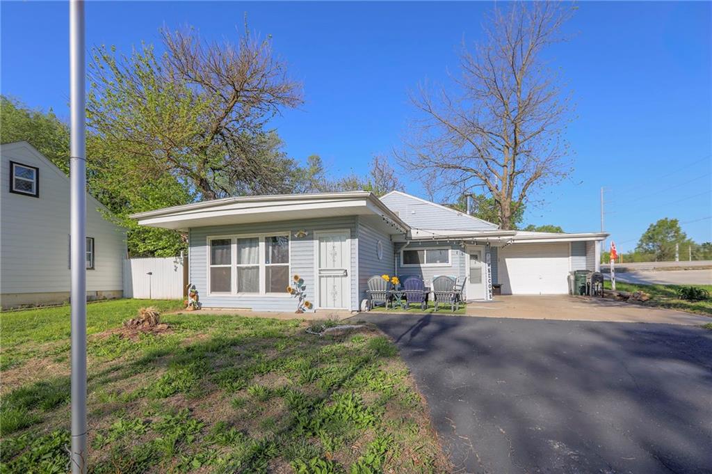 Listing Photo MLS #HMS2610166