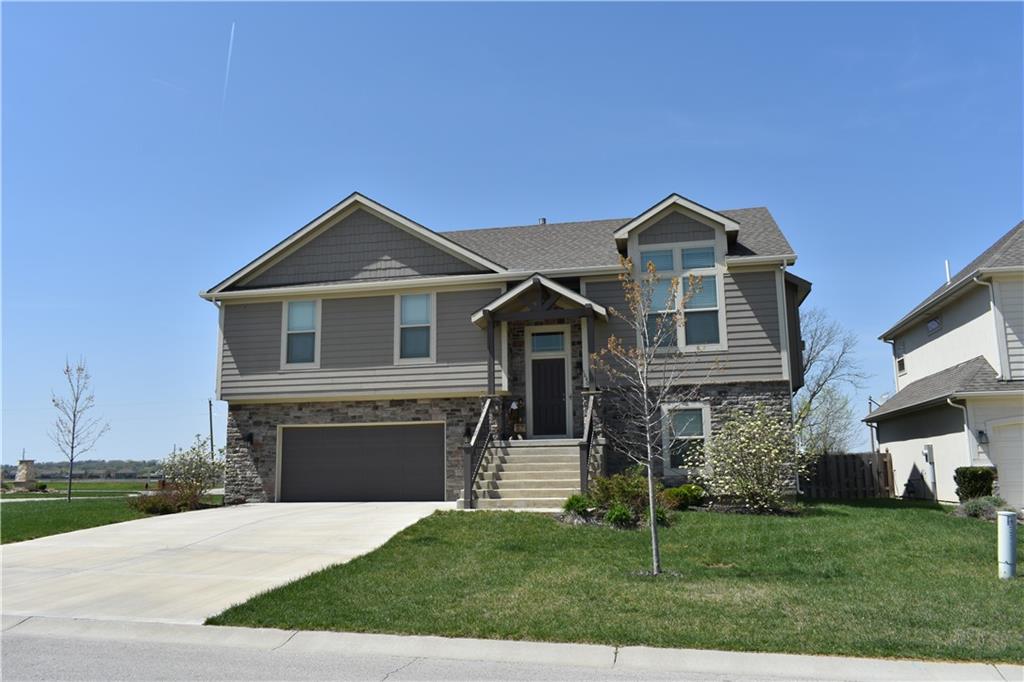 Listing Photo MLS #HMS2610186