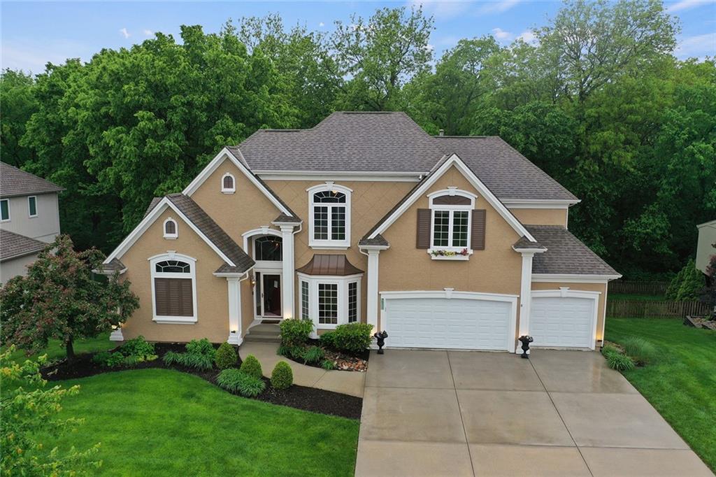 Listing Photo MLS #HMS2611804