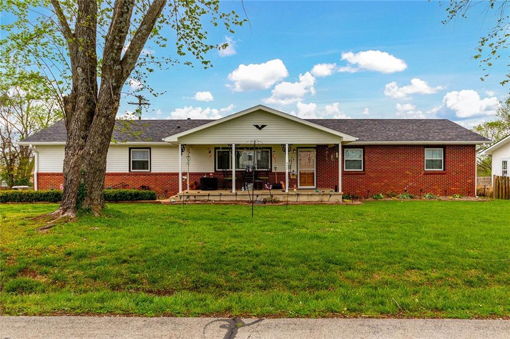 Listing Photo MLS #HMS2612358