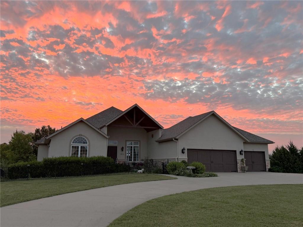 Listing Photo MLS #HMS2613224