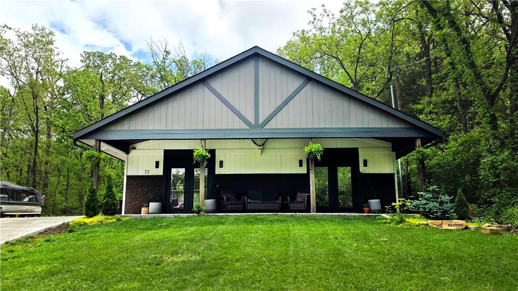 Listing Photo MLS #HMS2613302
