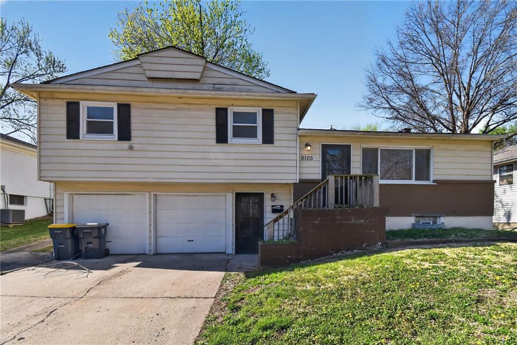 Listing Photo MLS #HMS2613549