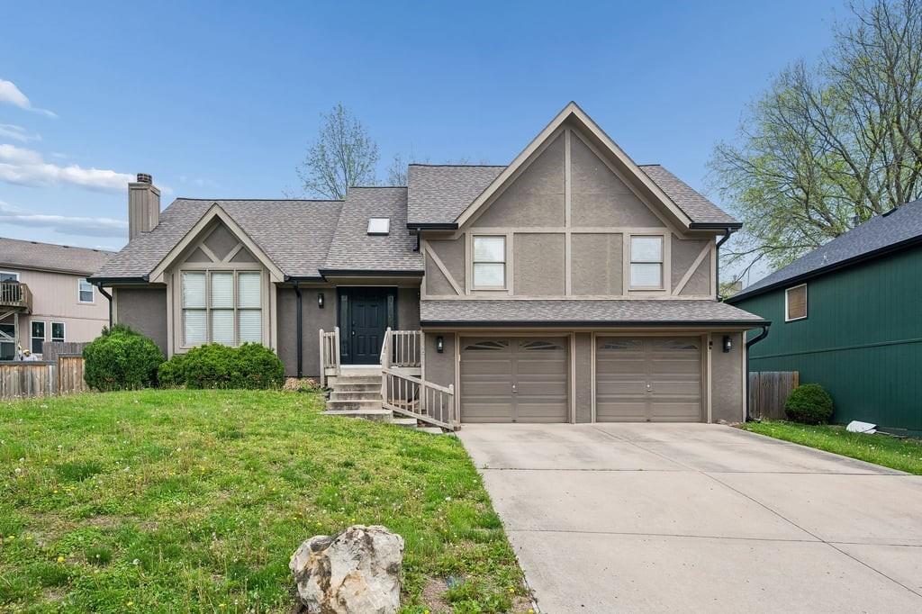 Listing Photo MLS #HMS2613773