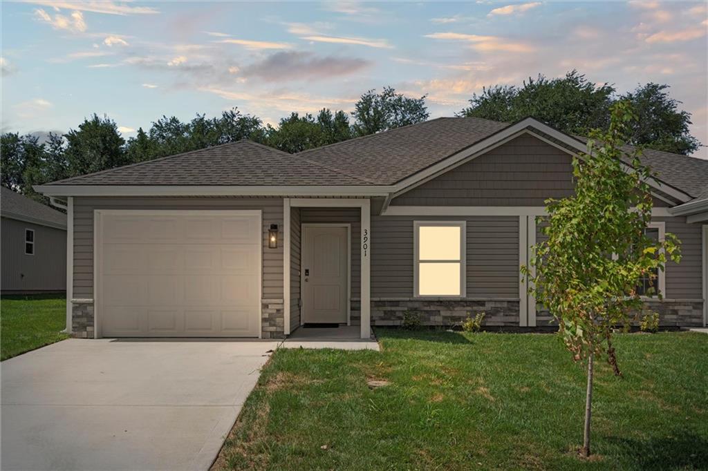 Listing Photo MLS #HMS2613859