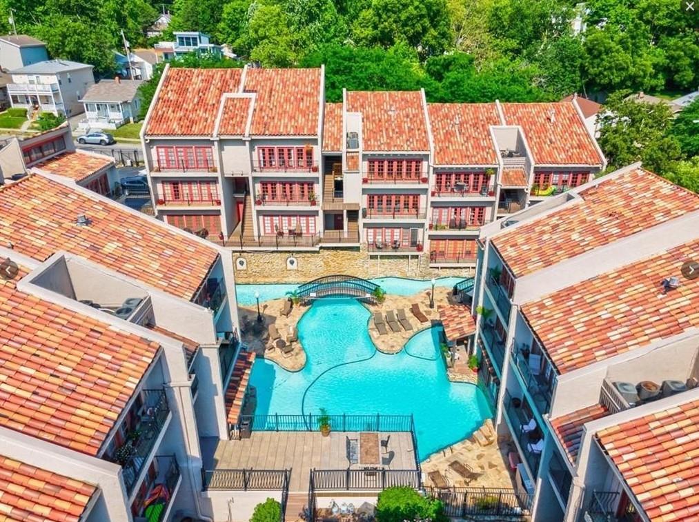 Listing Photo MLS #HMS2614007