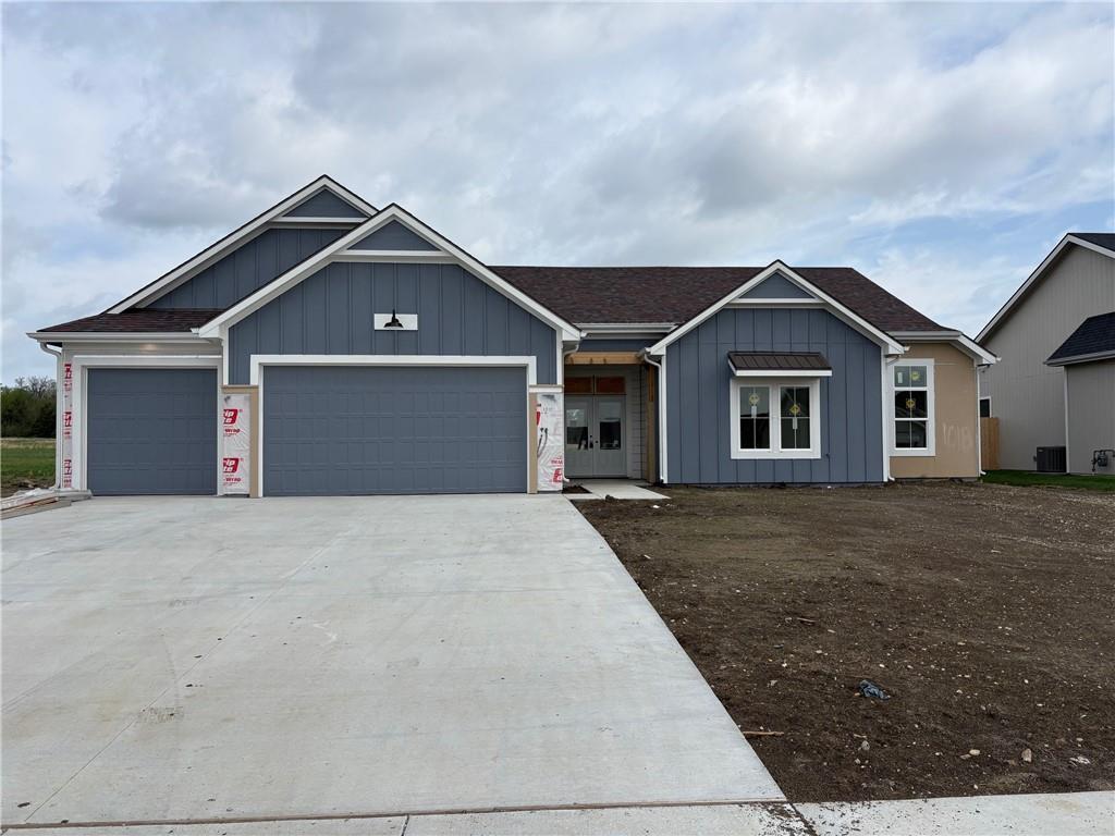 Listing Photo MLS #HMS2614680
