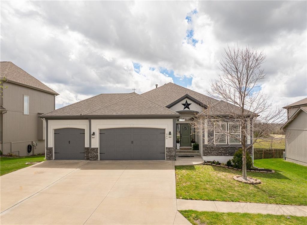 Listing Photo MLS #HMS2614695