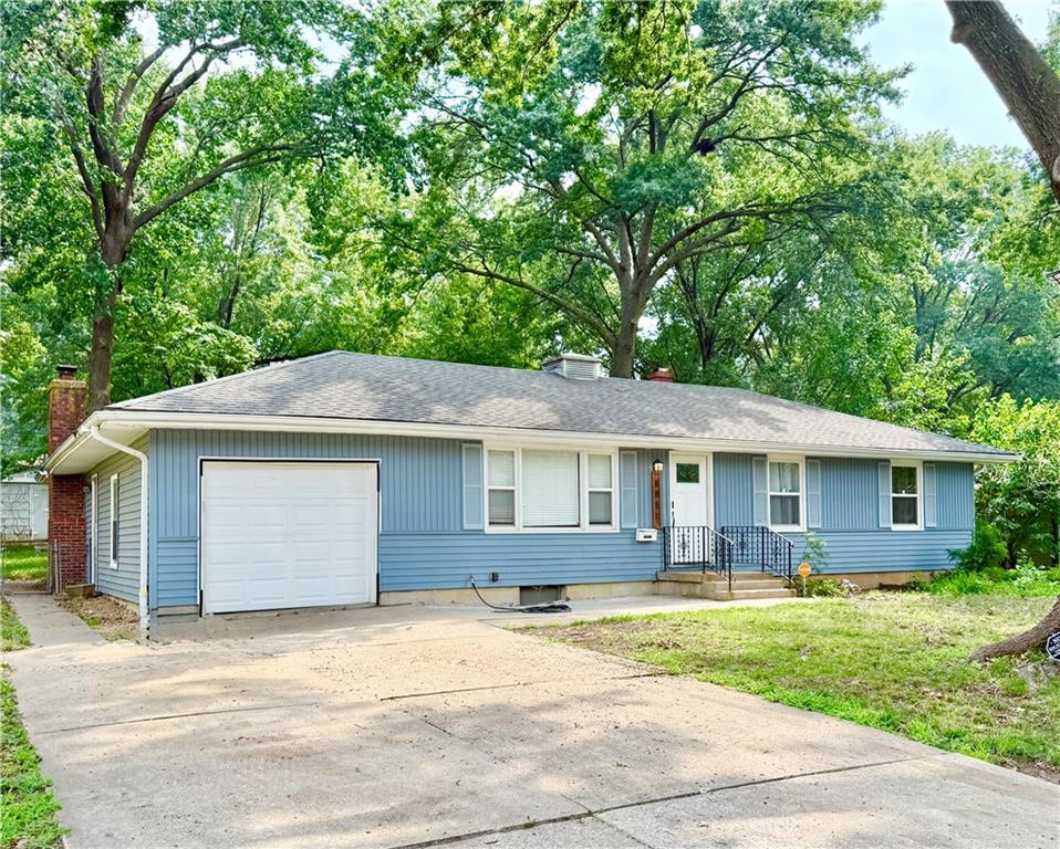 Listing Photo MLS #HMS2614817