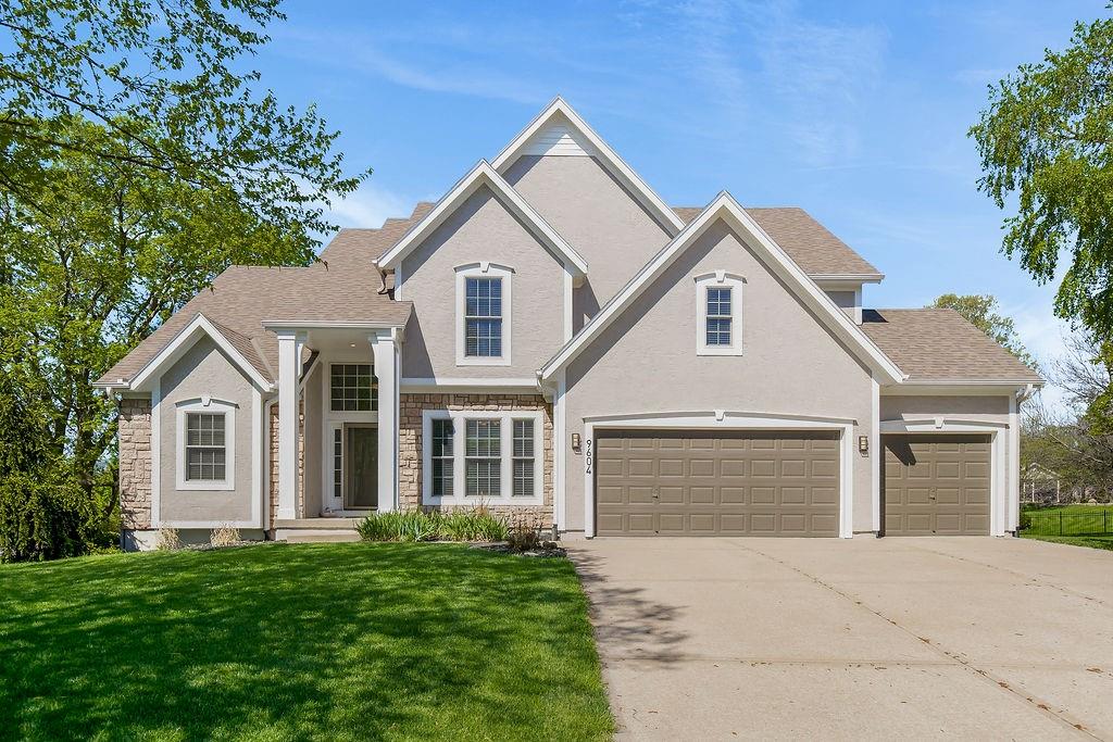 Listing Photo MLS #HMS2615130