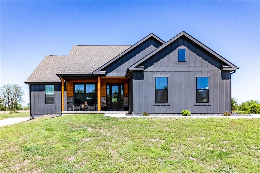 Listing Photo MLS #HMS2615485