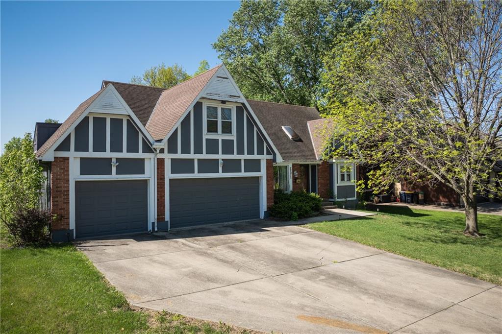 Listing Photo MLS #HMS2615592
